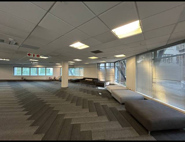 431M² OFFICE TO LET IN SANDTON CENTRAL